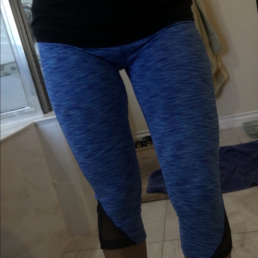 Workout capris - Picture 2 of 2